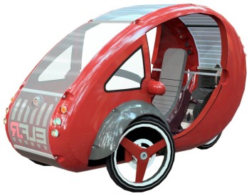 Carro-bicicleta movido a energia solar chega ao mercado