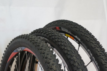 650B-wheel-size-comparison-with-tires03