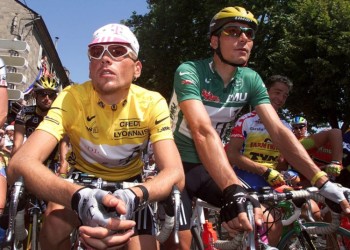 Zabel, de verde, no Tour de 1998