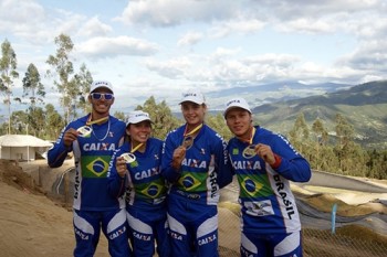 Seleção Brasileira de BMX - Foto: Divulgação / CBC