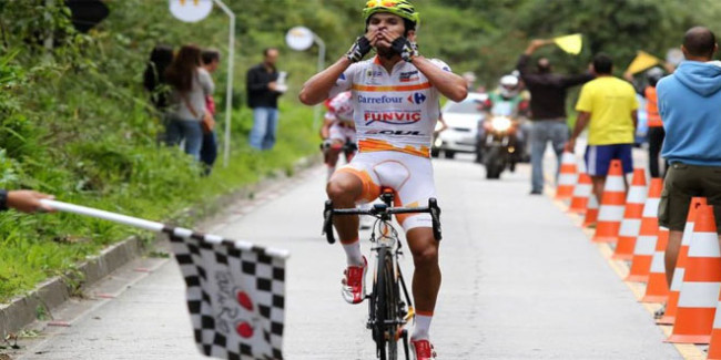 Kleber Ramos vence a 4ª etapa do Tour do Rio - Foto: Fernando Maia / Divulgação