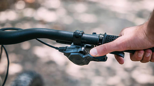 Alavanca Shimano Deore SL-M6200