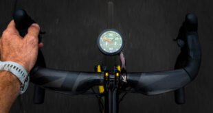 Omata, um GPS analógico com tecnologia de ponta